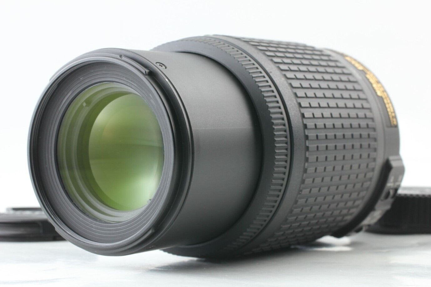 Nikon DX AF-S Nikkor 55-200mm f/4-5.6 G ED IF VR Zoom