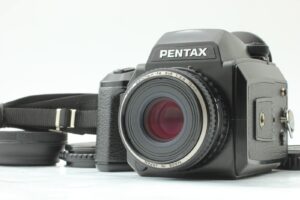 Pentax 645N Medium Format Film Camera SMC FA 75mm を67,800円でお買取りしました
